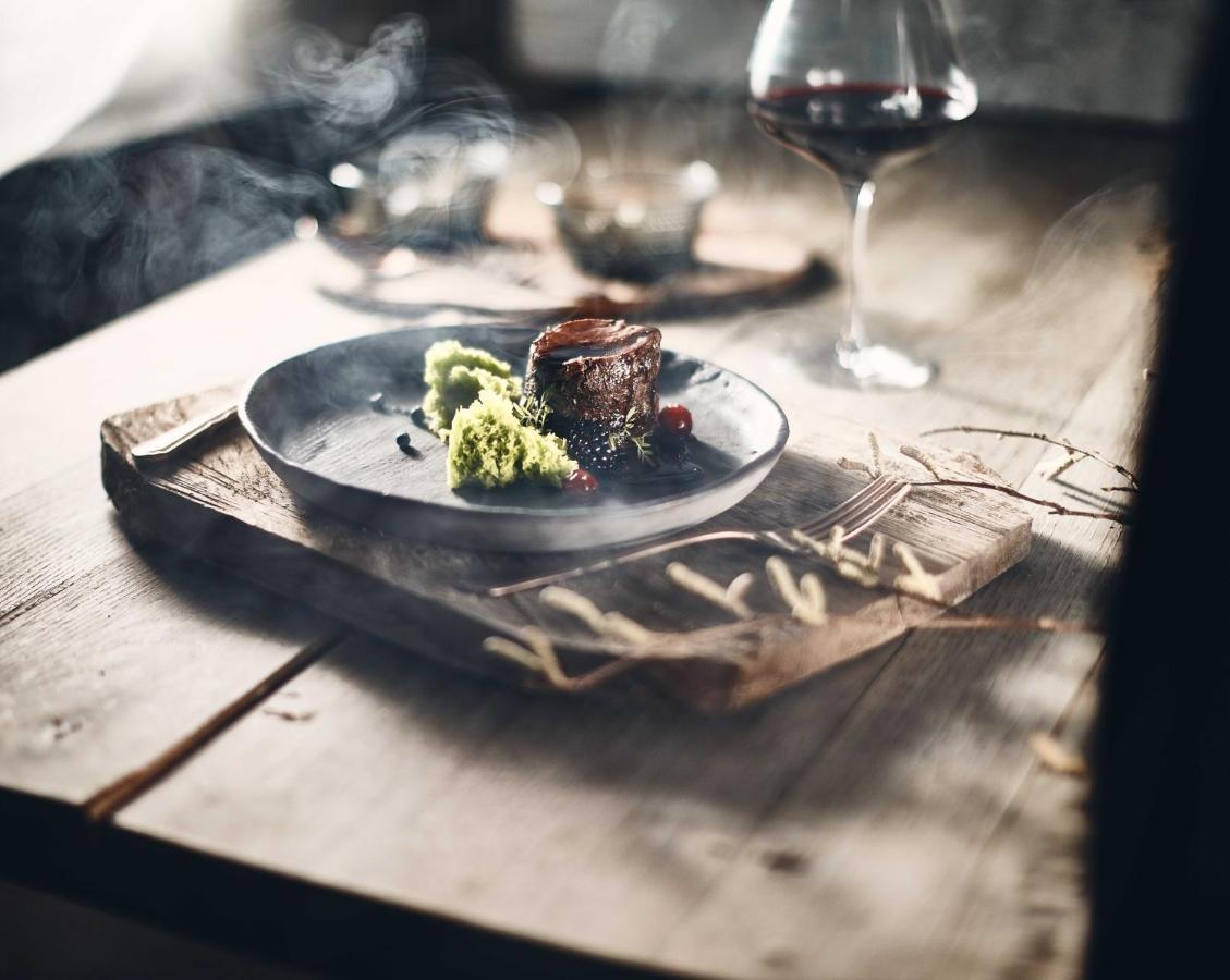 Boutique Hotel Vila Planinka Zgornje Jezersko Bagian luar foto